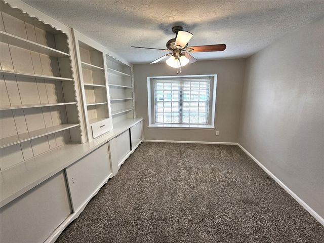 802 James Street, Deer Park, TX 77536