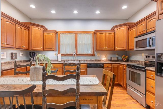 713 Central Avenue, Carlisle, OH 45005