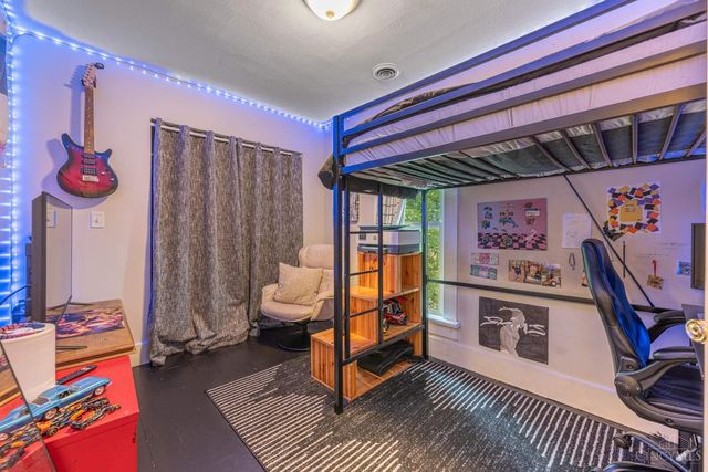 713 Central Avenue, Carlisle, OH 45005