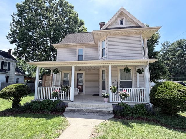 713 Central Avenue, Carlisle, OH 45005