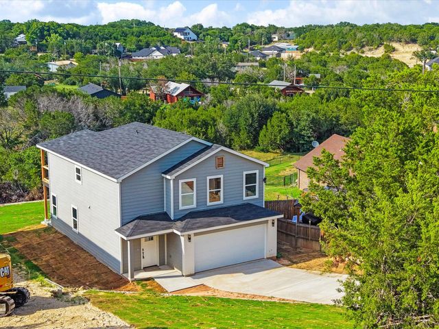 1208 Ridgeview Circle, Granbury, TX 76048