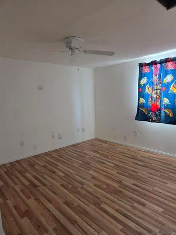 2550 E Valley Parkway 122, Escondido, CA 92027