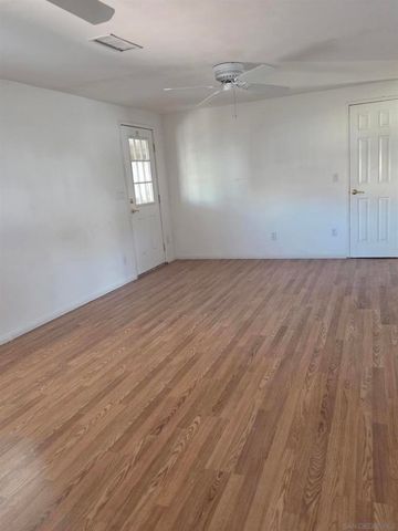 2550 E Valley Parkway 122, Escondido, CA 92027