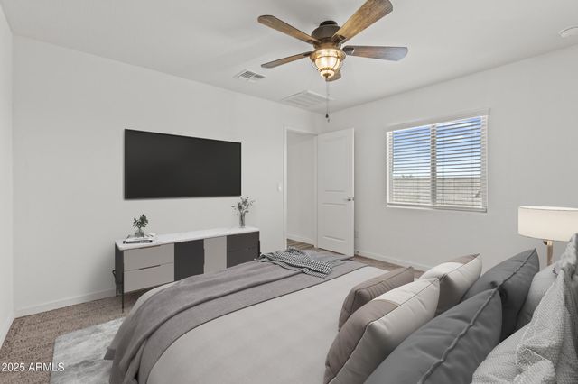 594 W CROWNED DOVE Trail, Casa Grande, AZ 85122