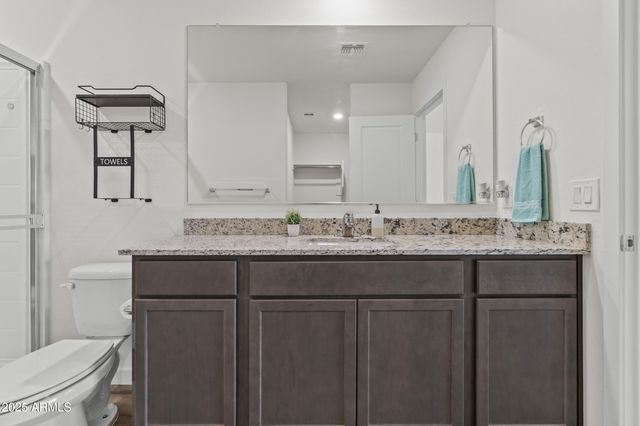 594 W CROWNED DOVE Trail, Casa Grande, AZ 85122