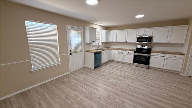 7504 Pecanwood Court, Haughton, LA 71037