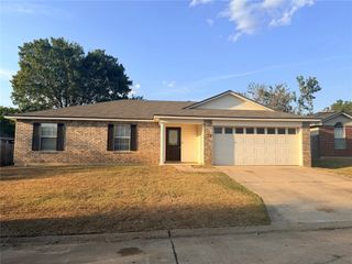 7504 Pecanwood Court, Haughton, LA 71037
