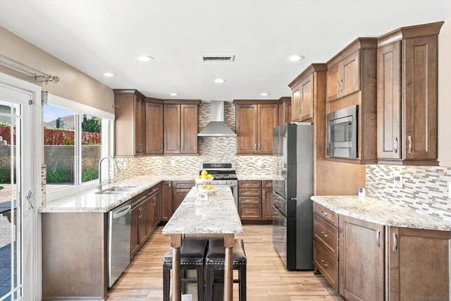 1962 Harte Way, Placentia, CA 92870