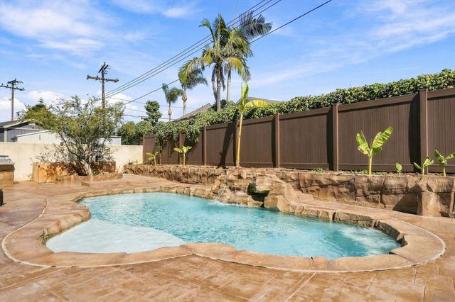 1962 Harte Way, Placentia, CA 92870