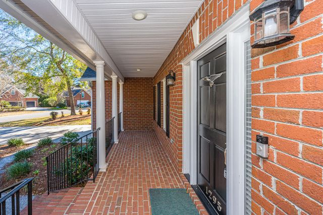 1295 Chrismill Lane, Mount Pleasant, SC 29466