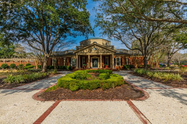 1295 Chrismill Lane, Mount Pleasant, SC 29466