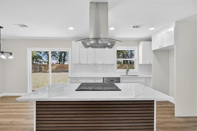 2552 Boulder SE Road, Atlanta, GA 30316