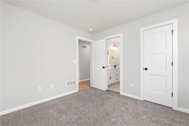 19791 W 122nd Terrace, Olathe, KS 66061