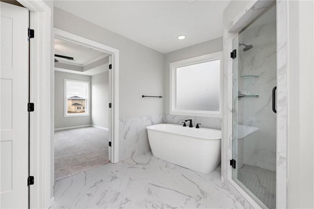 19791 W 122nd Terrace, Olathe, KS 66061