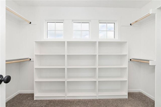 19791 W 122nd Terrace, Olathe, KS 66061