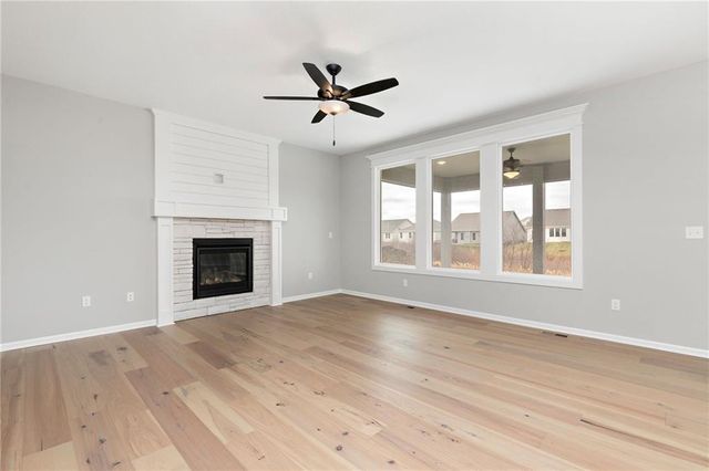 19791 W 122nd Terrace, Olathe, KS 66061