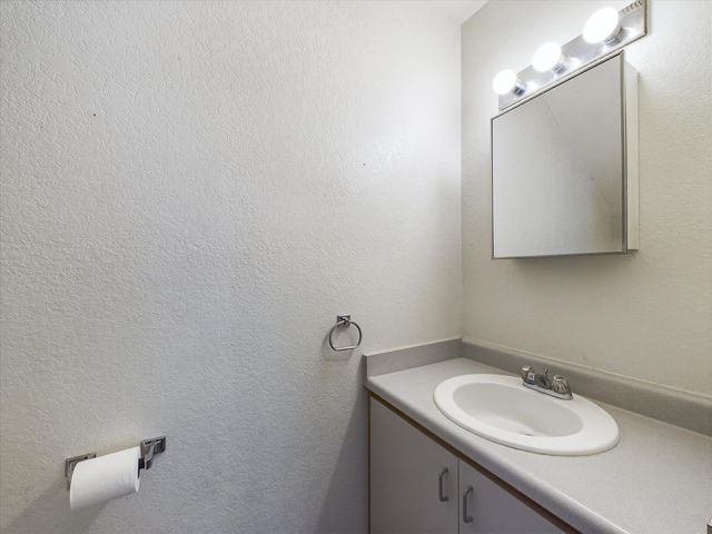 3122 St Louis Road, Arcata, CA 95521