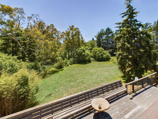 3122 St Louis Road, Arcata, CA 95521