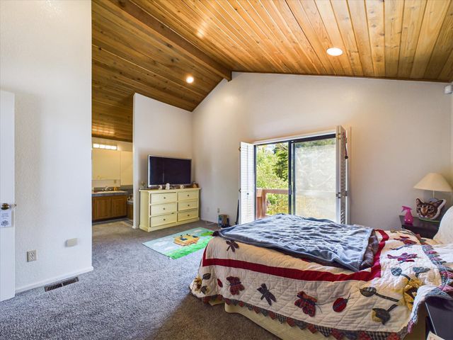 3122 St Louis Road, Arcata, CA 95521