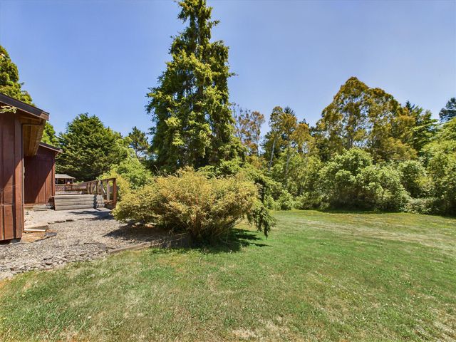 3122 St Louis Road, Arcata, CA 95521