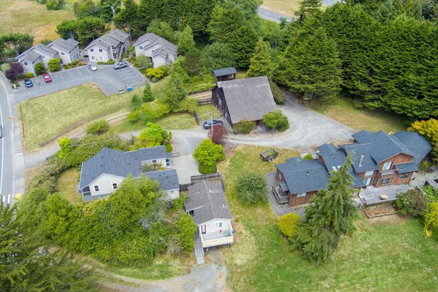 3122 St Louis Road, Arcata, CA 95521