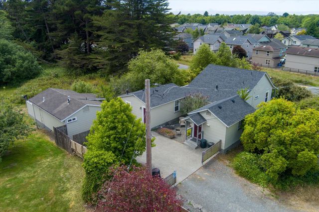 3122 St Louis Road, Arcata, CA 95521