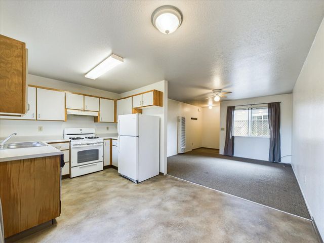 3122 St Louis Road, Arcata, CA 95521