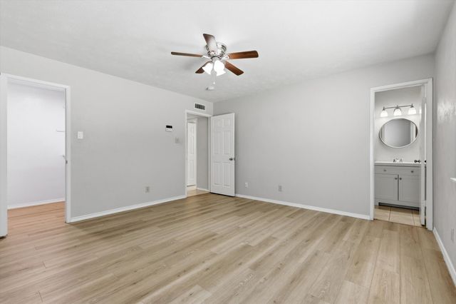 7323 Ashcrest Lane, Dallas, TX 75249