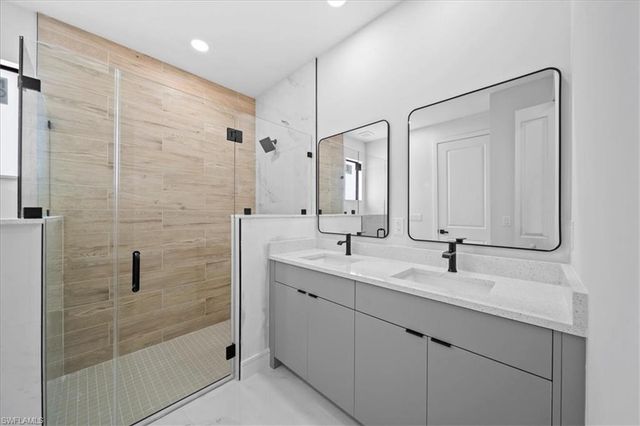 373 Selkirk AVE, Lehigh Acres, FL 33974