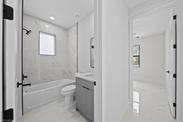 373 Selkirk AVE, Lehigh Acres, FL 33974