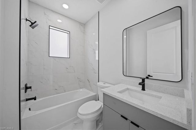 373 Selkirk AVE, Lehigh Acres, FL 33974