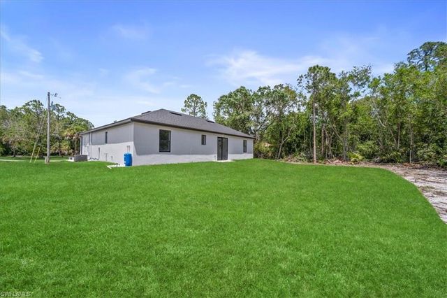 373 Selkirk AVE, Lehigh Acres, FL 33974