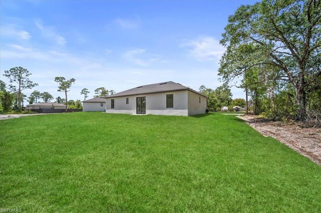 373 Selkirk AVE, Lehigh Acres, FL 33974