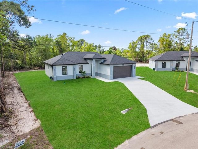 373 Selkirk AVE, Lehigh Acres, FL 33974