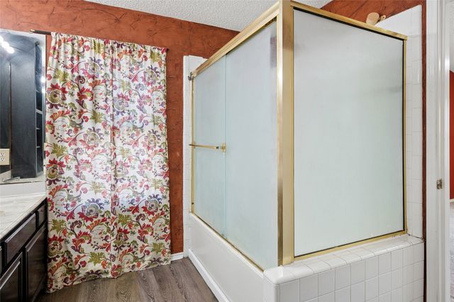 6800 Quail Meadow Drive, Watauga, TX 76148