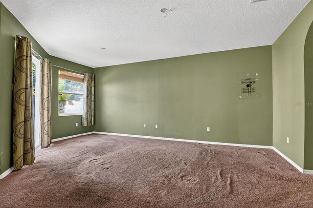 101 OAK HAVEN CIRCLE, Deland, FL 32720