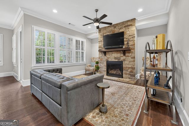 5042 Merton Lane, Marietta, GA 30068