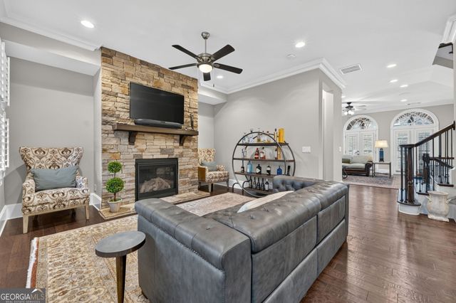 5042 Merton Lane, Marietta, GA 30068
