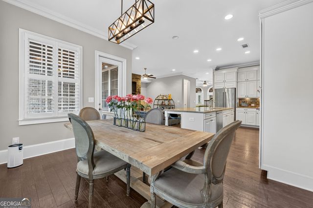 5042 Merton Lane, Marietta, GA 30068