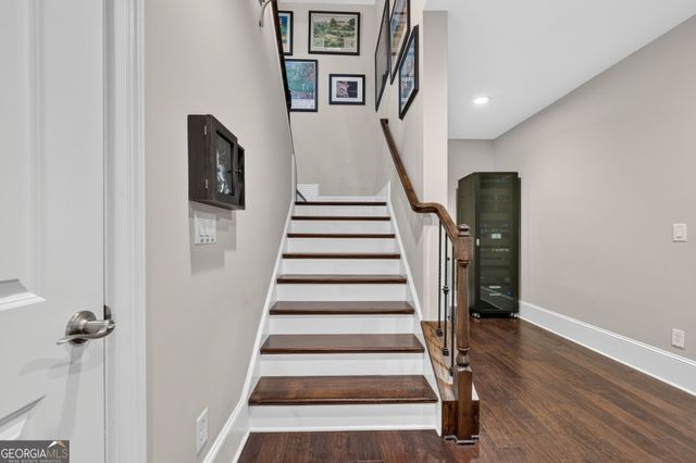 5042 Merton Lane, Marietta, GA 30068