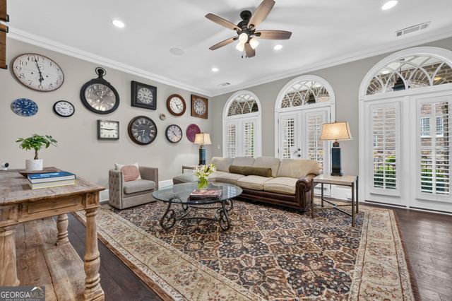 5042 Merton Lane, Marietta, GA 30068