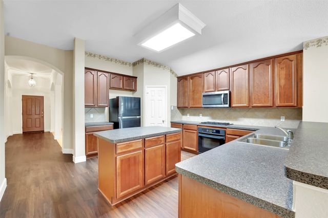12618 Red Hawk Drive, Frisco, TX 75033