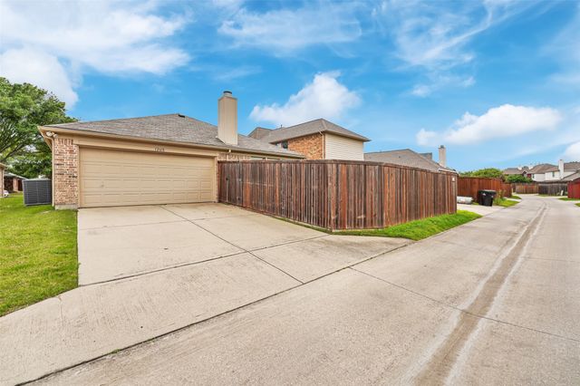 12618 Red Hawk Drive, Frisco, TX 75033