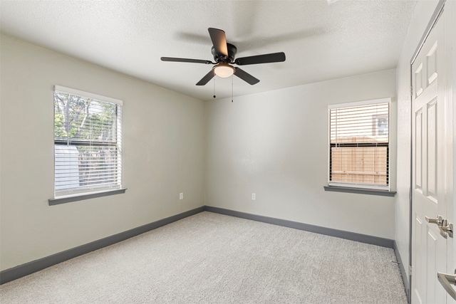 239 Halsey Street, Dallas, TX 75224