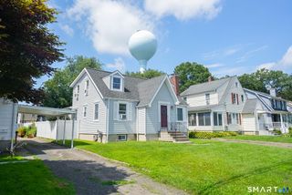 7 Hadik Parkway, Norwalk, CT 06854