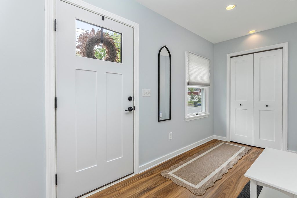 35 Providence Avenue, South Portland, ME 04106 — photo 2