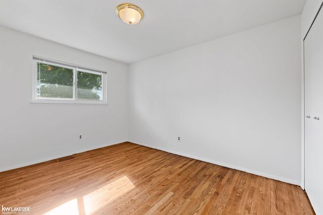 33214 Priehs Court, Sterling Heights, MI 48312
