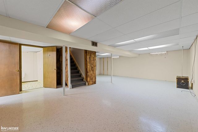 33214 Priehs Court, Sterling Heights, MI 48312