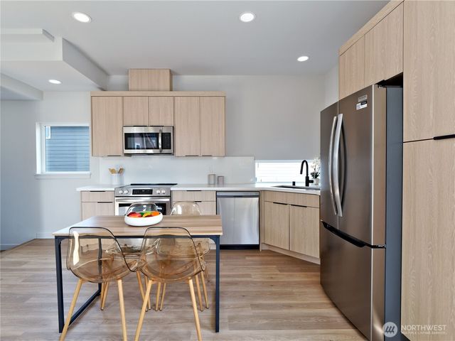 6920 B Flora Avenue S, Seattle, WA 98108