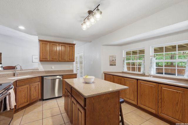 10414 Country Horn, San Antonio, TX 78240